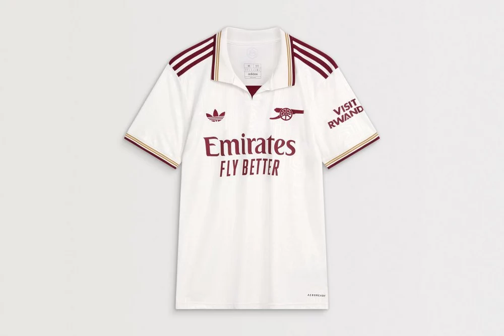 Arsenal 25/26 Deplasman Forma
