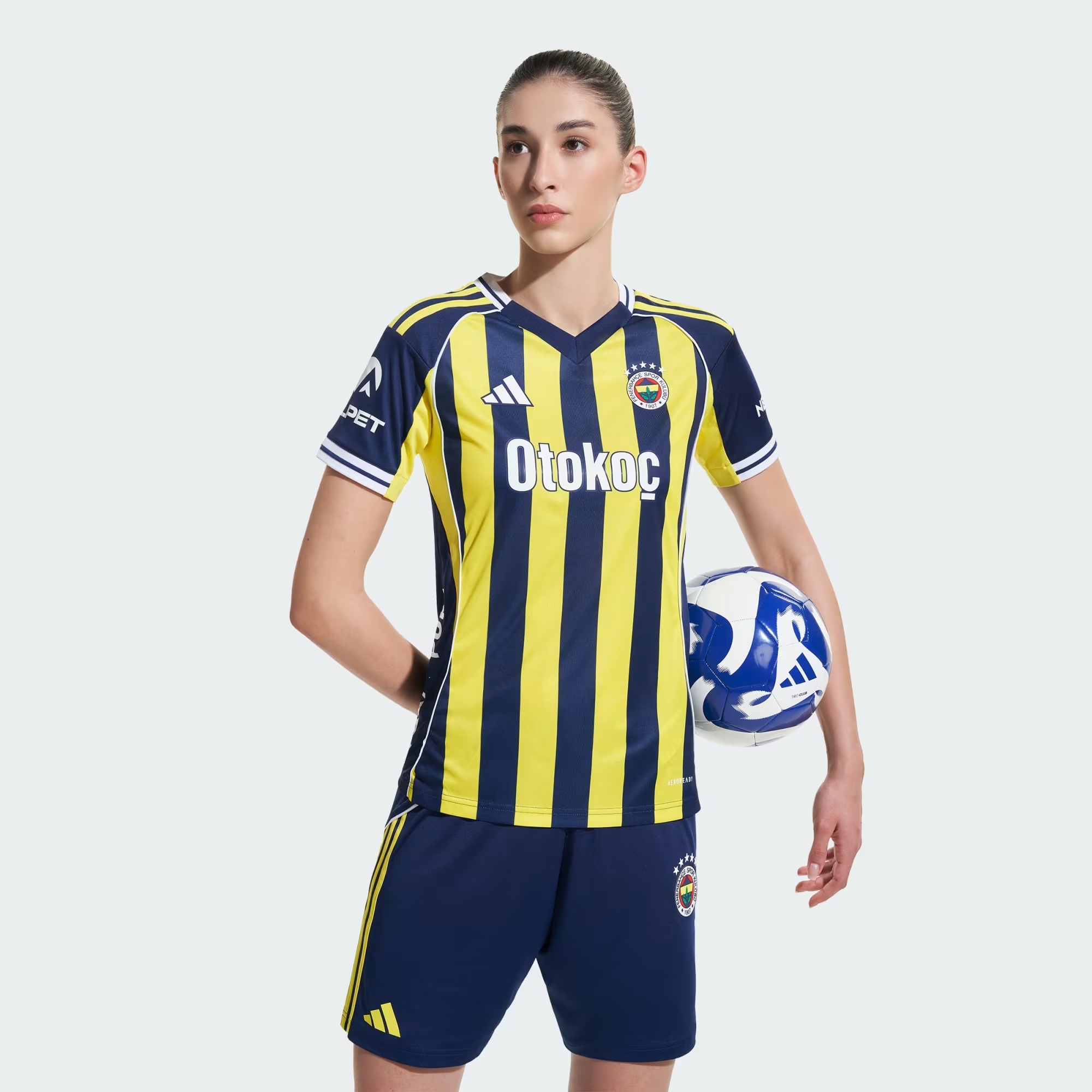 Fenerbahçe 25/26 İç Saha Kadın Forması